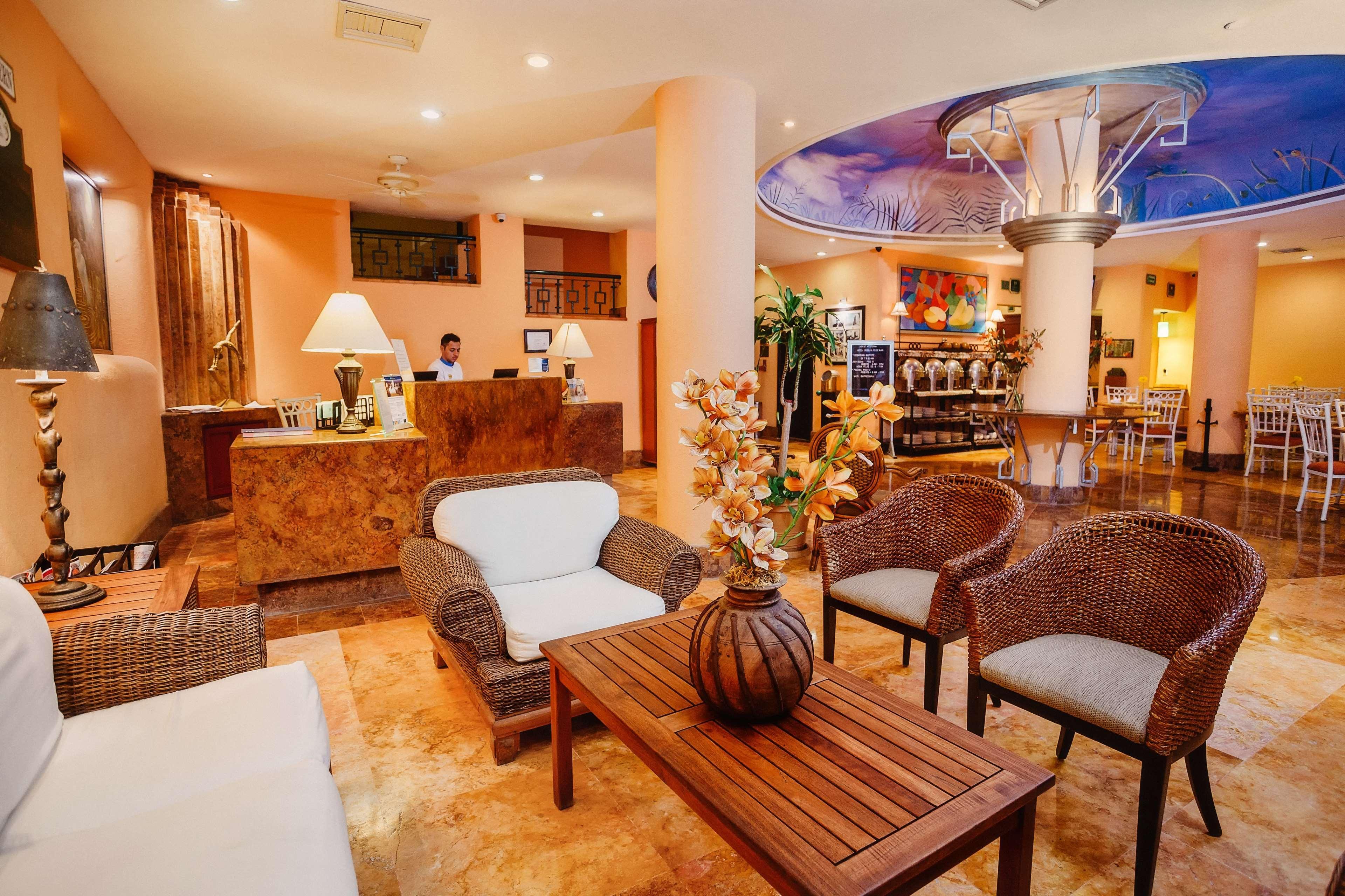 Best Western Posada Freeman Mazatlán Buitenkant foto