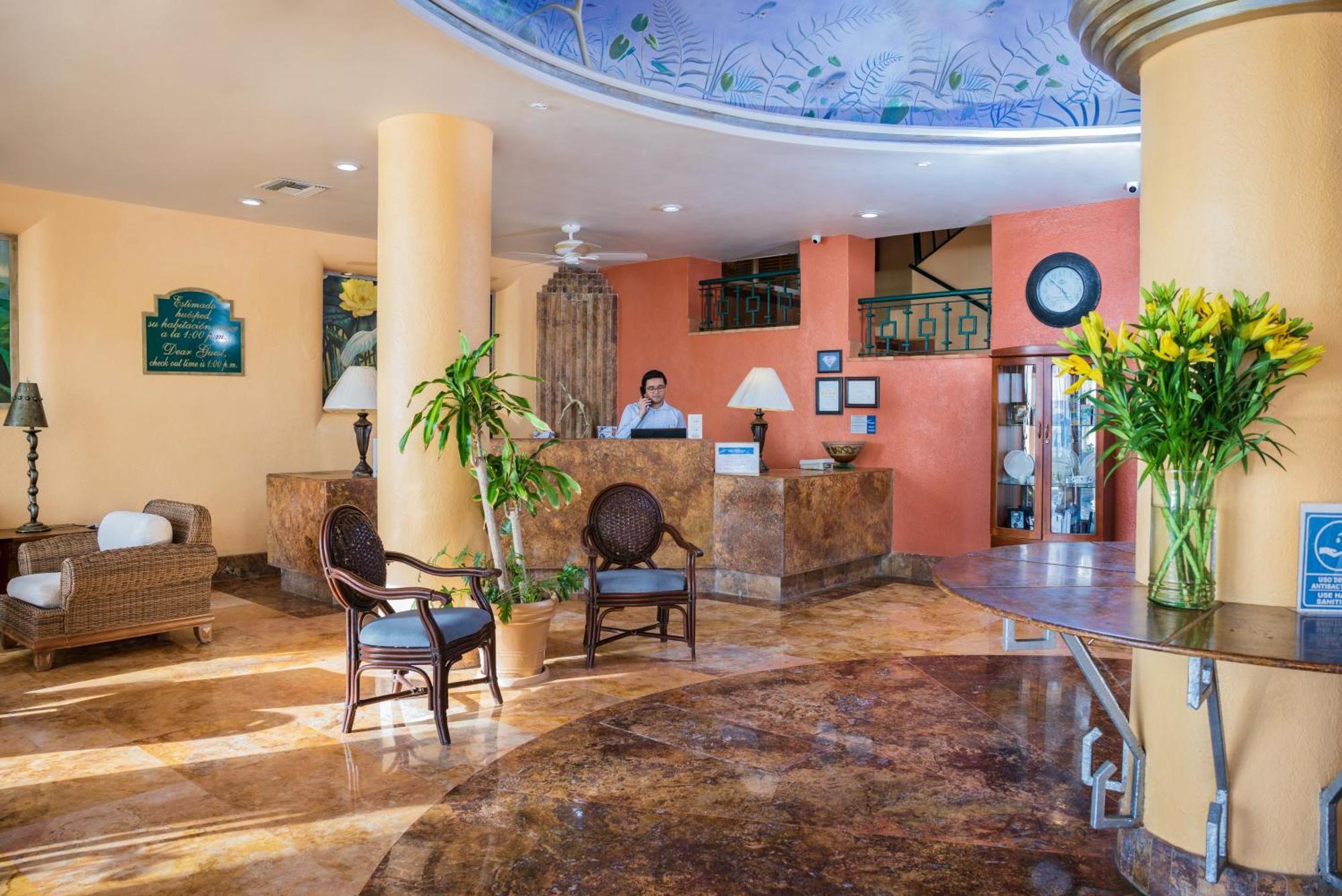 Best Western Posada Freeman Mazatlán Buitenkant foto