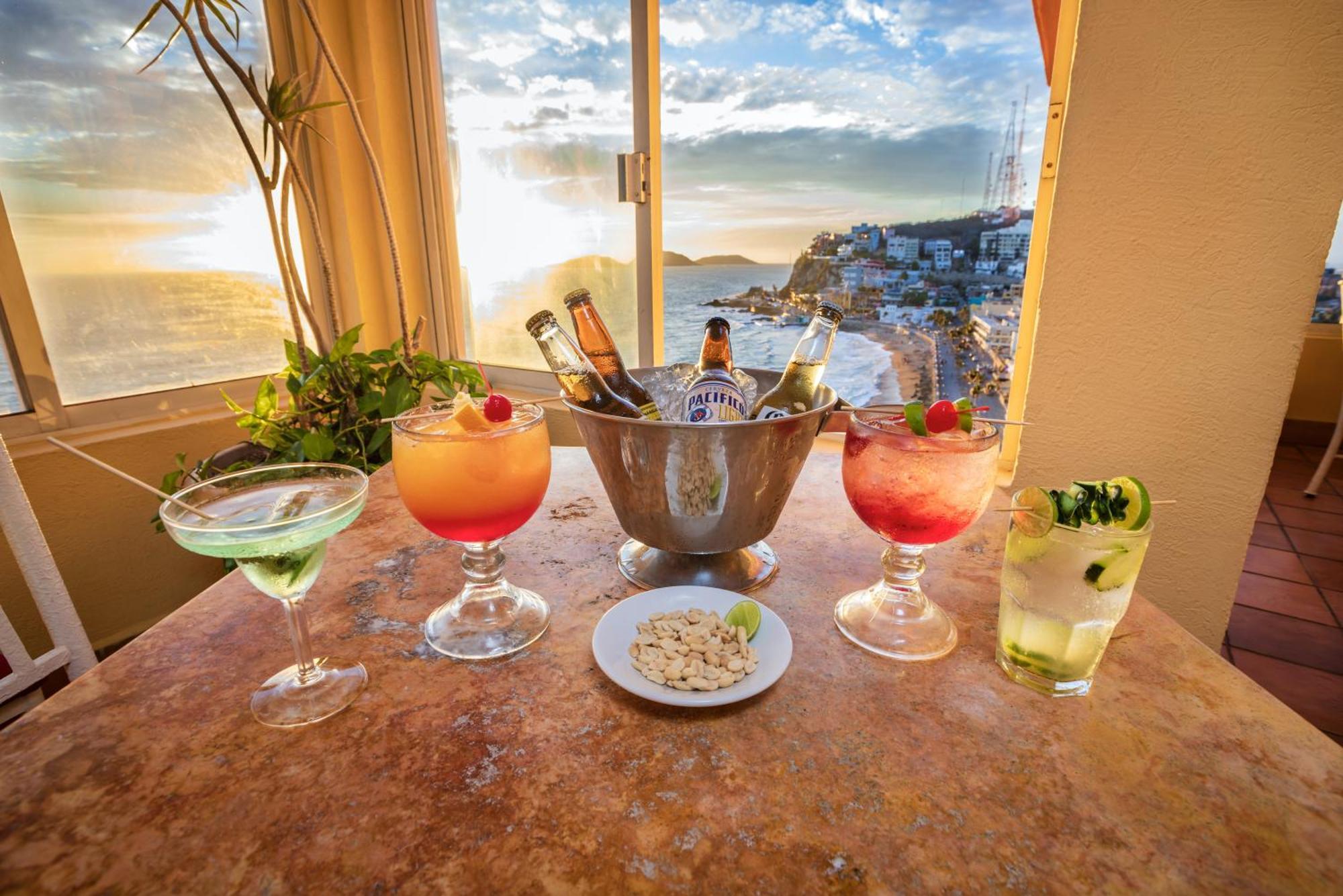 Best Western Posada Freeman Mazatlán Buitenkant foto