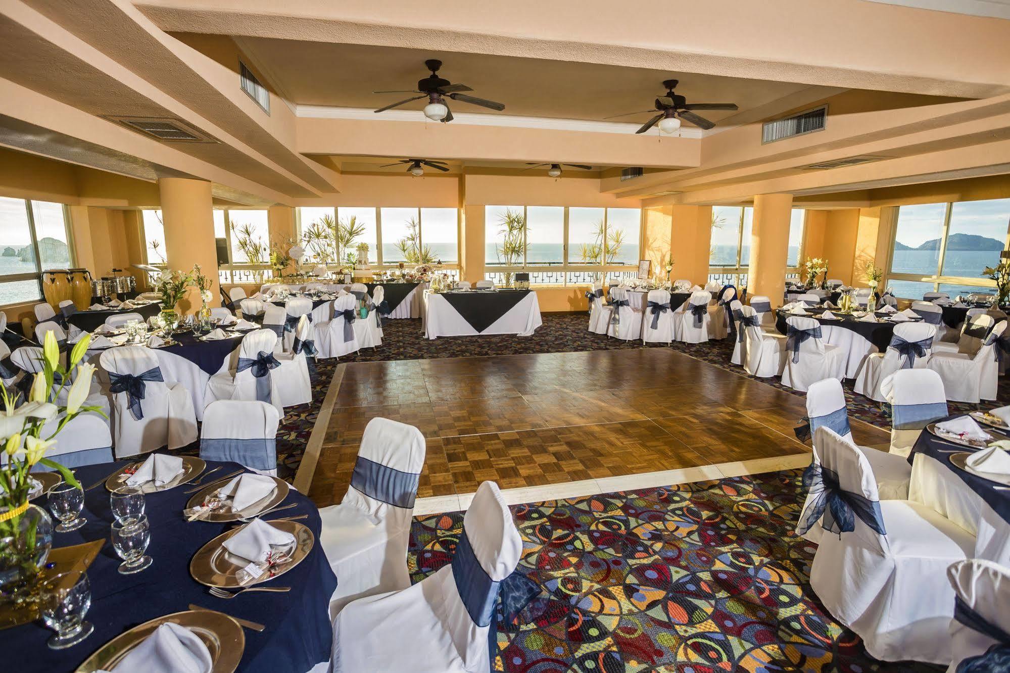 Best Western Posada Freeman Mazatlán Buitenkant foto